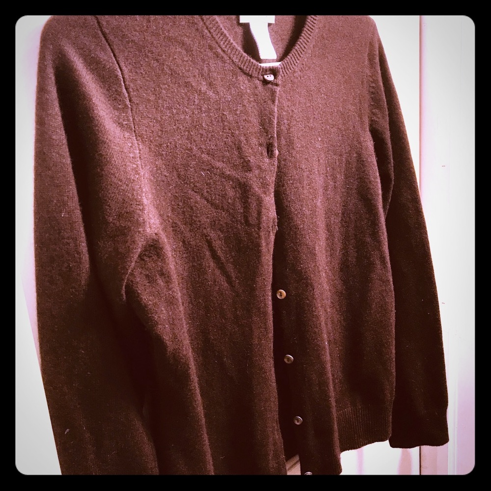 Neiman Marcus cashmere sweater